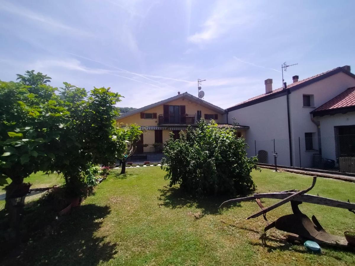 Casa Relax Apartment Laveno-Mombello Exterior photo